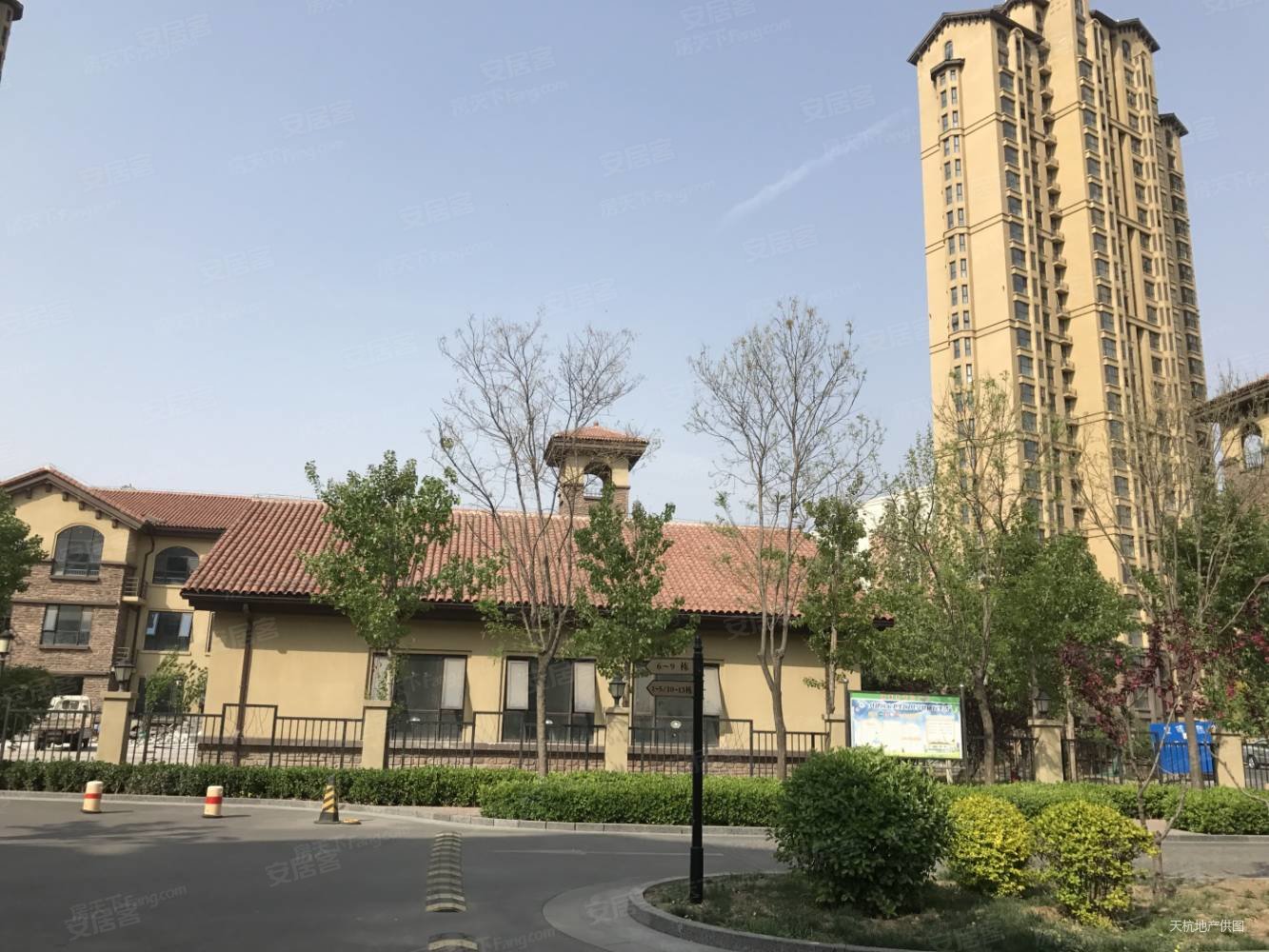 武清站旁金泰丽舍中间楼层一居交通便利