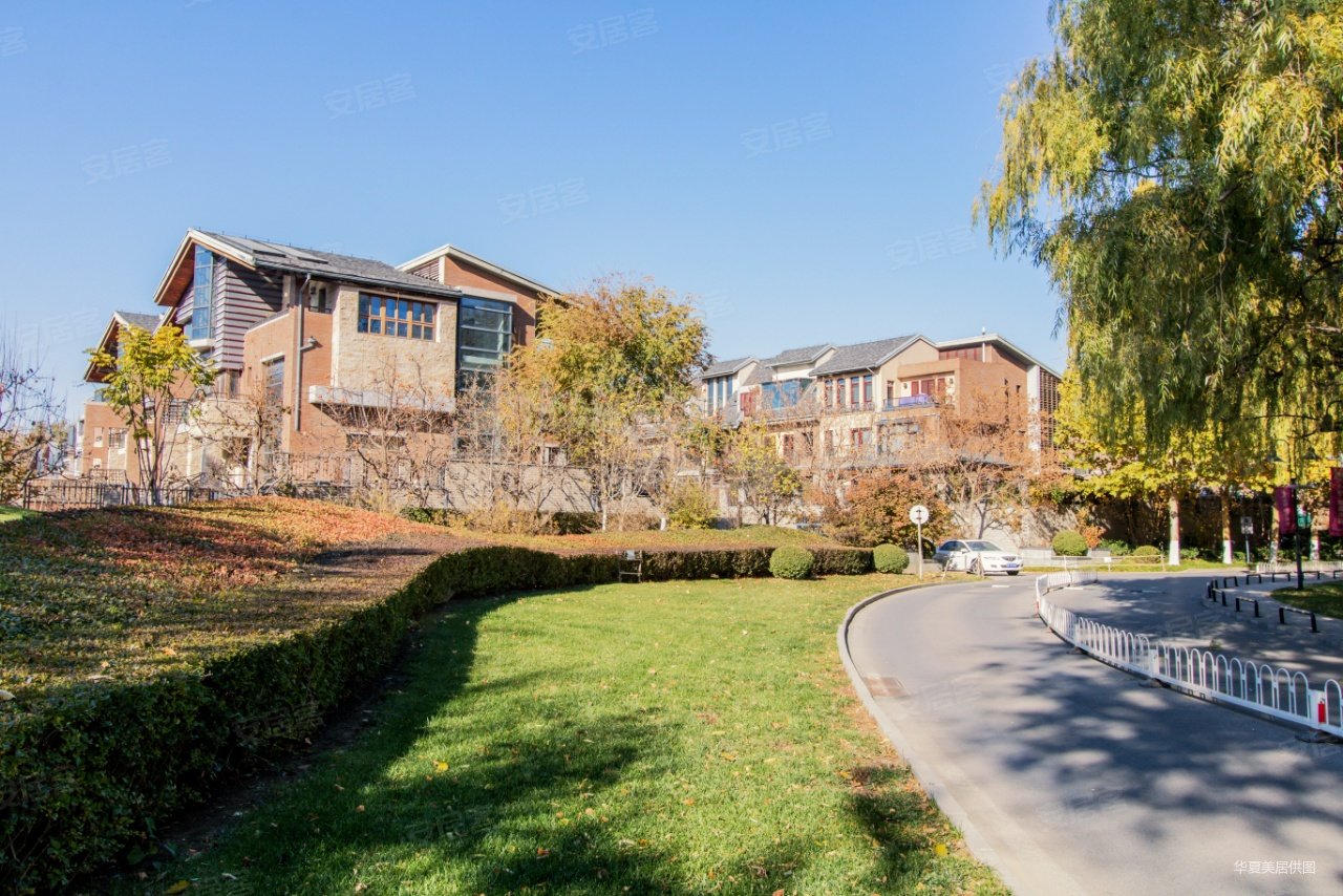 北京房产网>北京二手房>朝阳二手房>亚运村二手房>亚运新新家园(别墅)