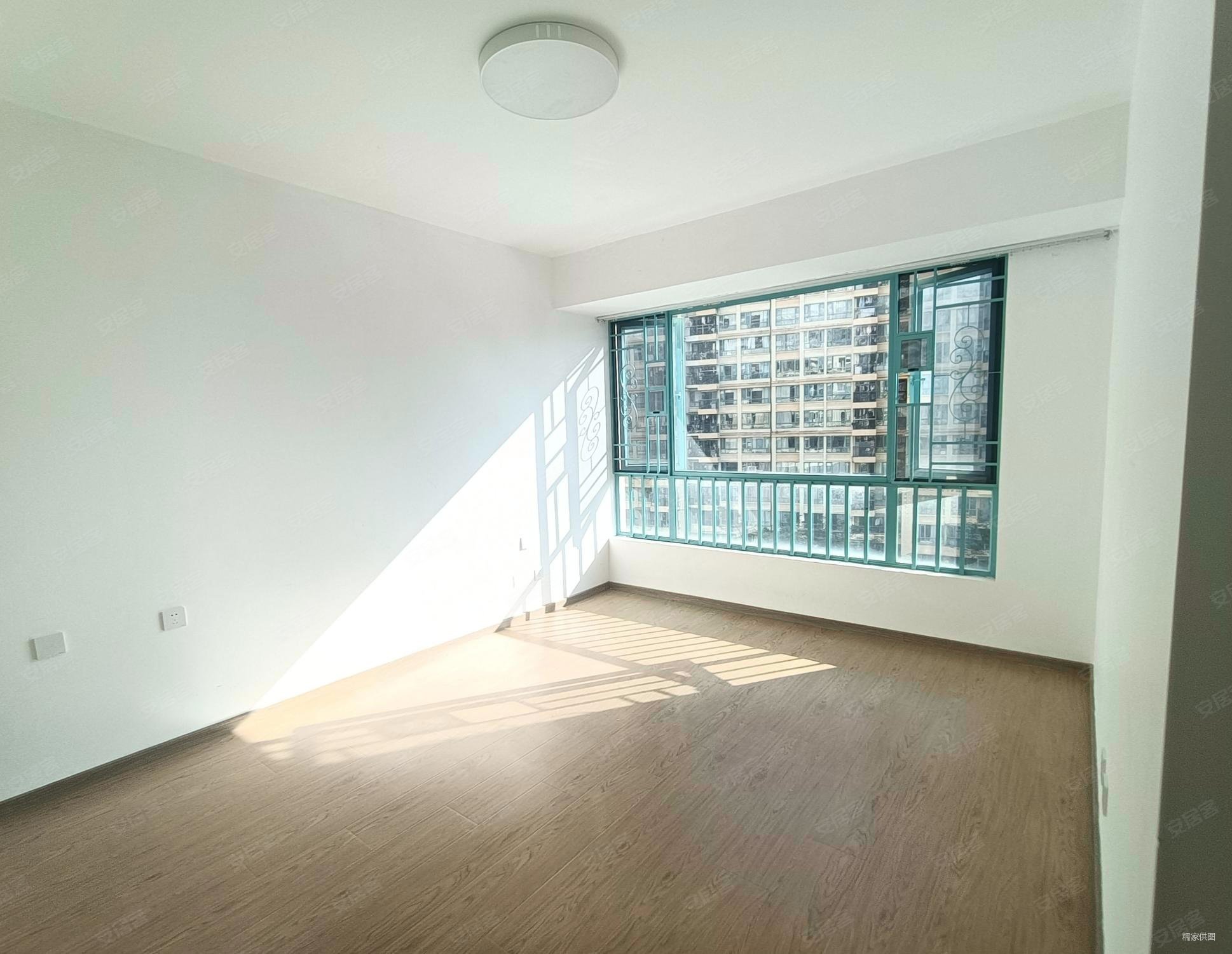 佳兆业可园(南区)3室2厅2卫98.46㎡南450万