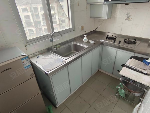 【多图】金桥湾清水苑(一期),金桥租房,复式一房产证面积123平方出租