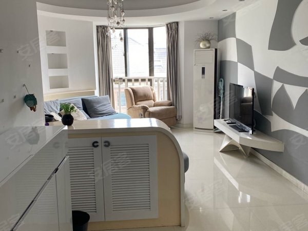 湖州长兴长兴市区君悦华府西区万达广场附近 君悦华府电梯精装修3房2