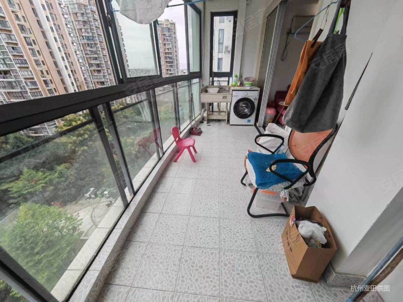 湘湖人家二房双阳台家具齐全满五年拎包入住看房方便