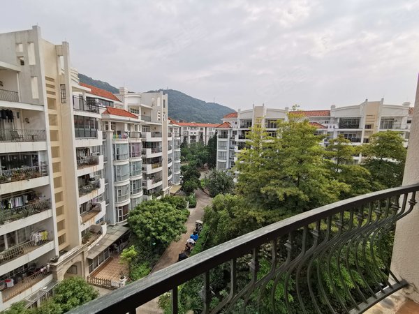 广州增城凤凰城碧桂园凤凰城凤仪苑南向复式三房两卫,送三十方大露台