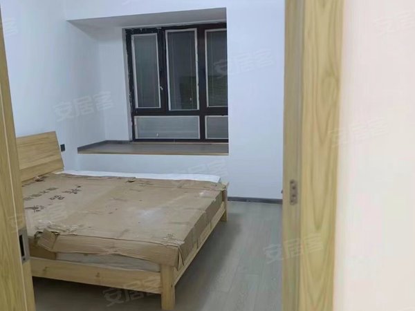 【多图】山水氿城,宜城租房,特价租 山水氿城 4室2厅2卫 可做宿舍 有