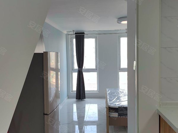 梅村五洲国际工业博览城(无中介费)可月付,五洲国际博览城,潮时代公寓