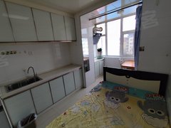 延边延吉公园区梨花小学西门，近公园南门，新外滩，包费用月付押一百，干净安静出租房源真实图片