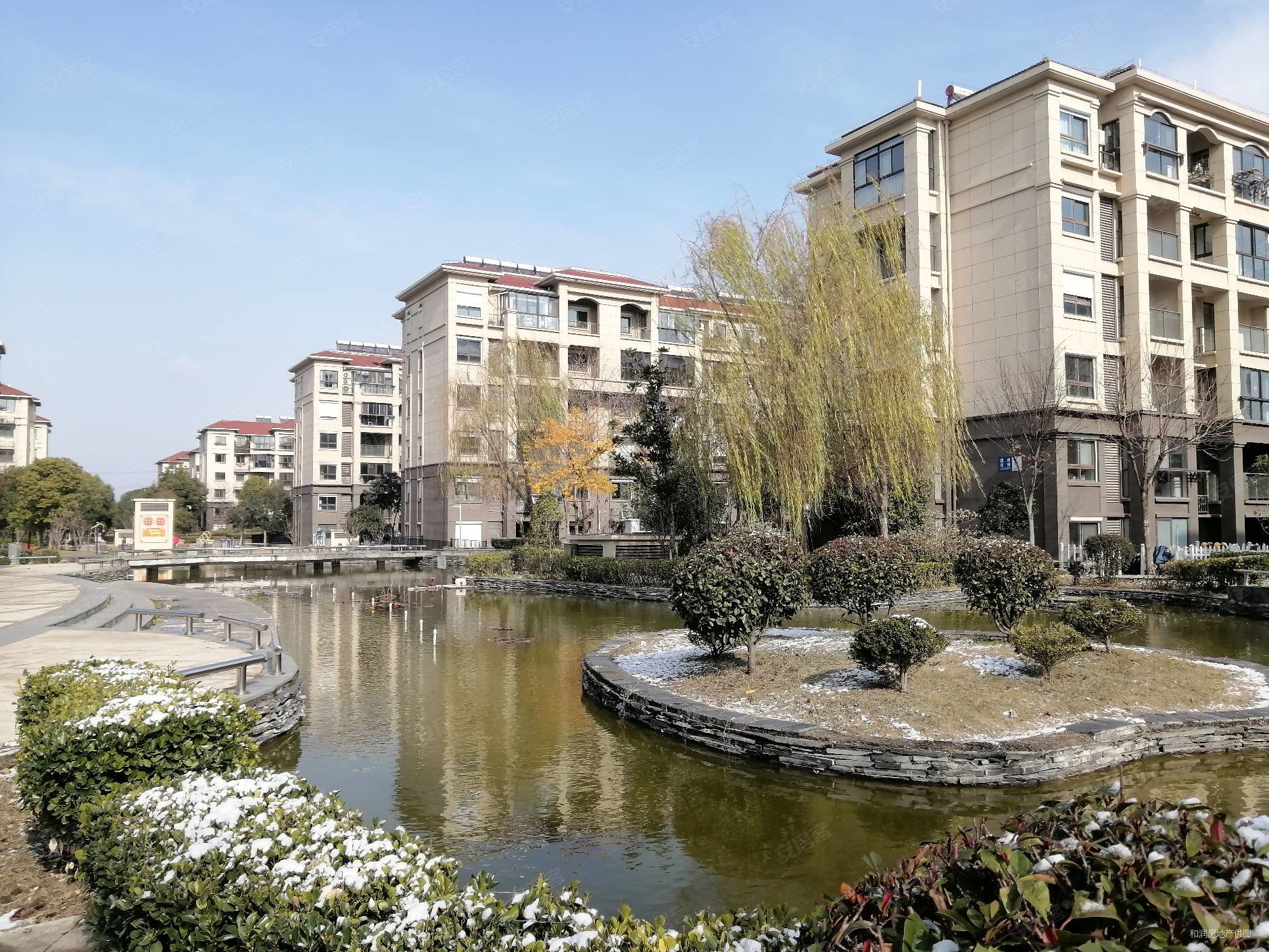 洋房蓝爵庄园126平精装修婚房楼层采光好送车位车库