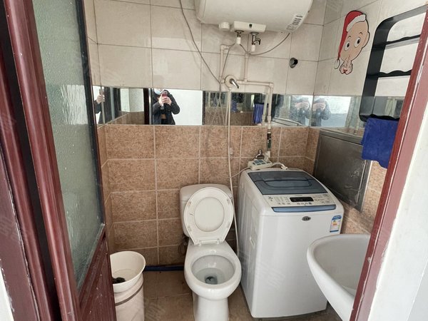 进贤世纪茶贸中心实拍图片 世纪茶贸 外围南向 采光好 全齐配置  包