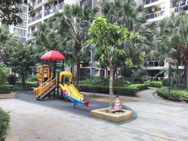 深圳坪山坪山香江花园(比亚迪正对面2房 可短租 停车免费)全齐2房