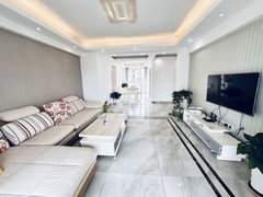 上饶信州万达广场凡尔赛,带车位,包物业,带两个衣帽间,包Wi-Fi,带书房,出租房源真实图片