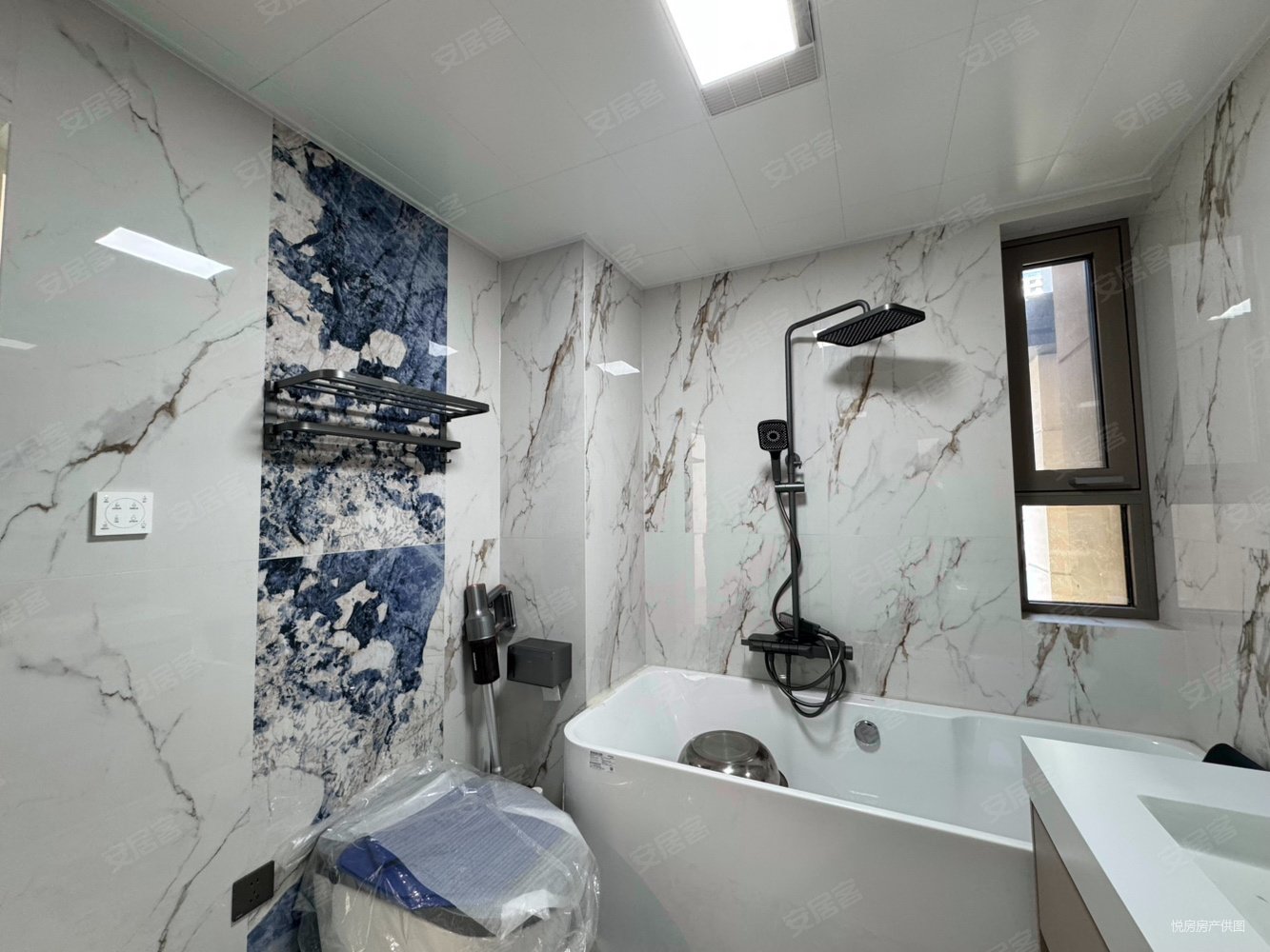 汇置尚岛3室2厅2卫129㎡南北159万