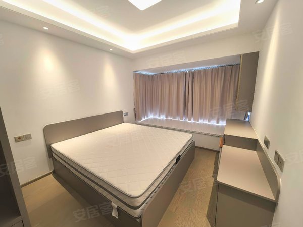 南宁良庆五象大道阳光城光明未来悦高品质小区，全屋空调定制衣柜，包物业费，可拎包入住！出租房源真实图片