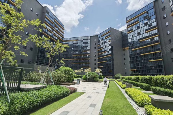 广州小区 荔湾小区 滘口小区 龙湾广场 龙湾广场怎么样发布于2020年12