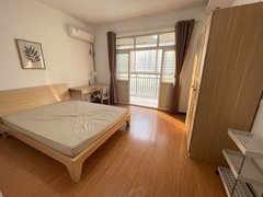 武汉洪山欢乐谷欢乐谷 罗家港 视野开阔房子房间干净整洁看中价格可谈 可短租出租房源真实图片