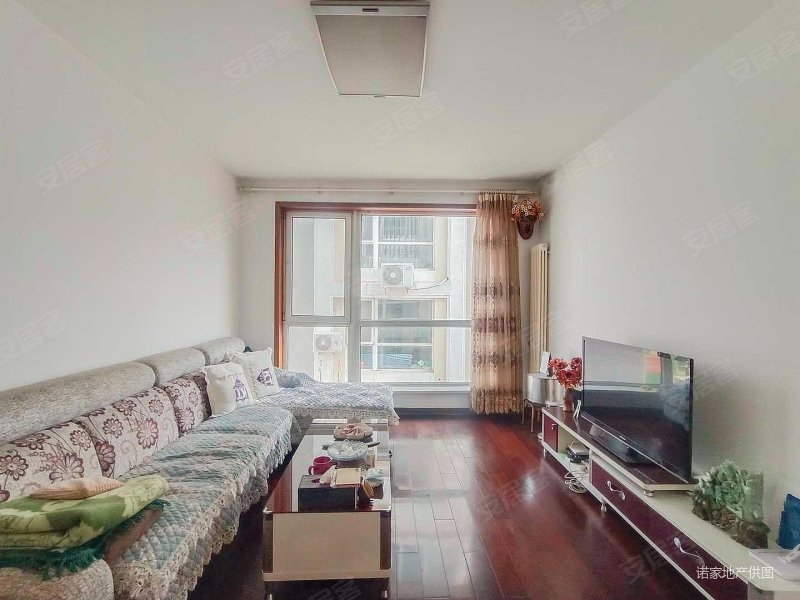 康馨园 临地铁 交通便利 小三房 中间好楼层 南北通透