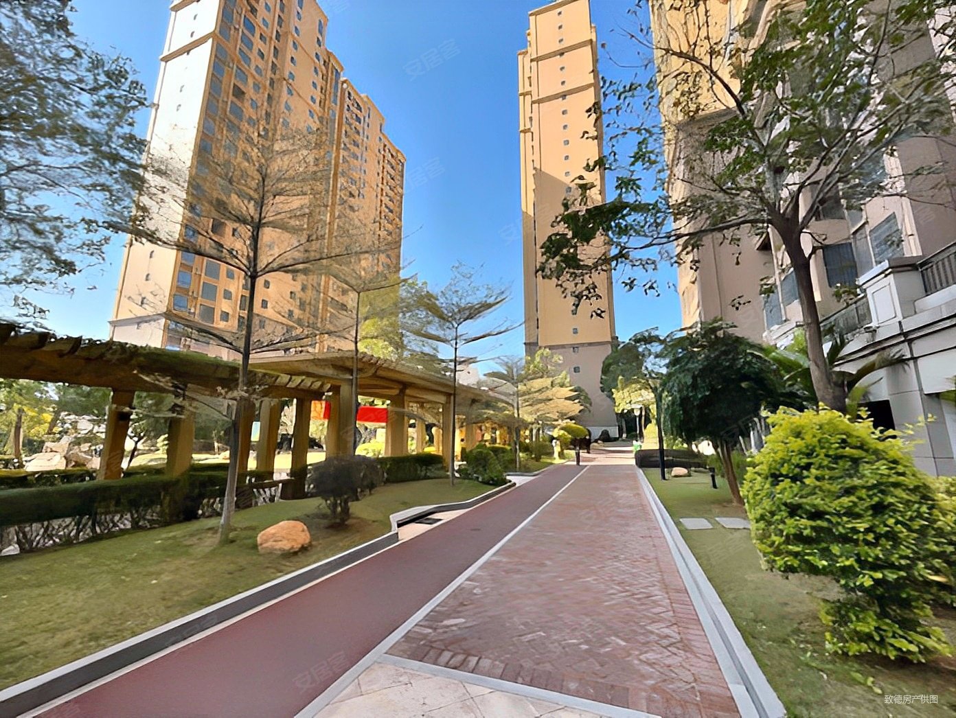 店长龙海南北龙泉绿苑紧售