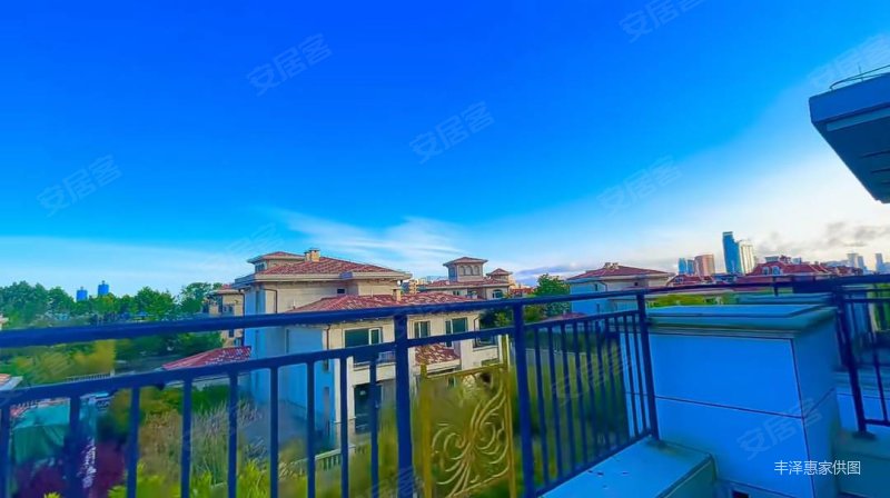 青岛西海岸灵山湾 500平大院独栋 东方影都旁 珠小 实验