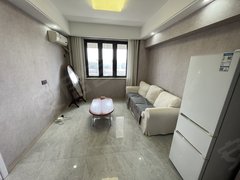 台州温岭城西汇欣苑两室一厅朝南带阳台包物业宽带地上车位 银泰九龙湖附近出租房源真实图片