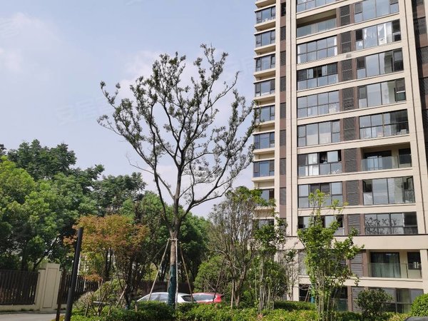 苏州吴中香山蔚蓝四季花园蔚蓝四季交通方便,精装洋房,出租出租房源