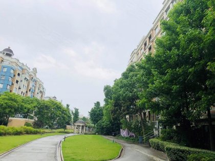 汤臣高尔夫国际公寓