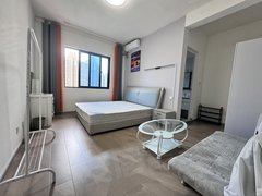 阜阳颍州淮河路急租!真实拍摄可月付万达隔壁精装酒店式住宿拎包入住免水网物业出租房源真实图片