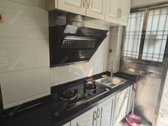 常州金坛东城整租 金湖花园车位809 家电家具齐全 拎包入住出租房源真实图片