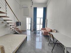 青岛城阳流亭中启国际集中供暖南向临地铁口富力首创康复医院复式公寓电梯房出租房源真实图片