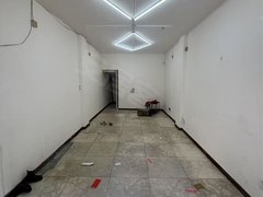 南充南部幸福广场新南花园 1室0厅0卫出租房源真实图片