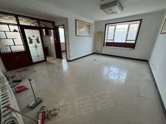 沂源城区佳惠新天地沂蒙佳苑电梯房,精装三室空房出租16000出租房源真实图片