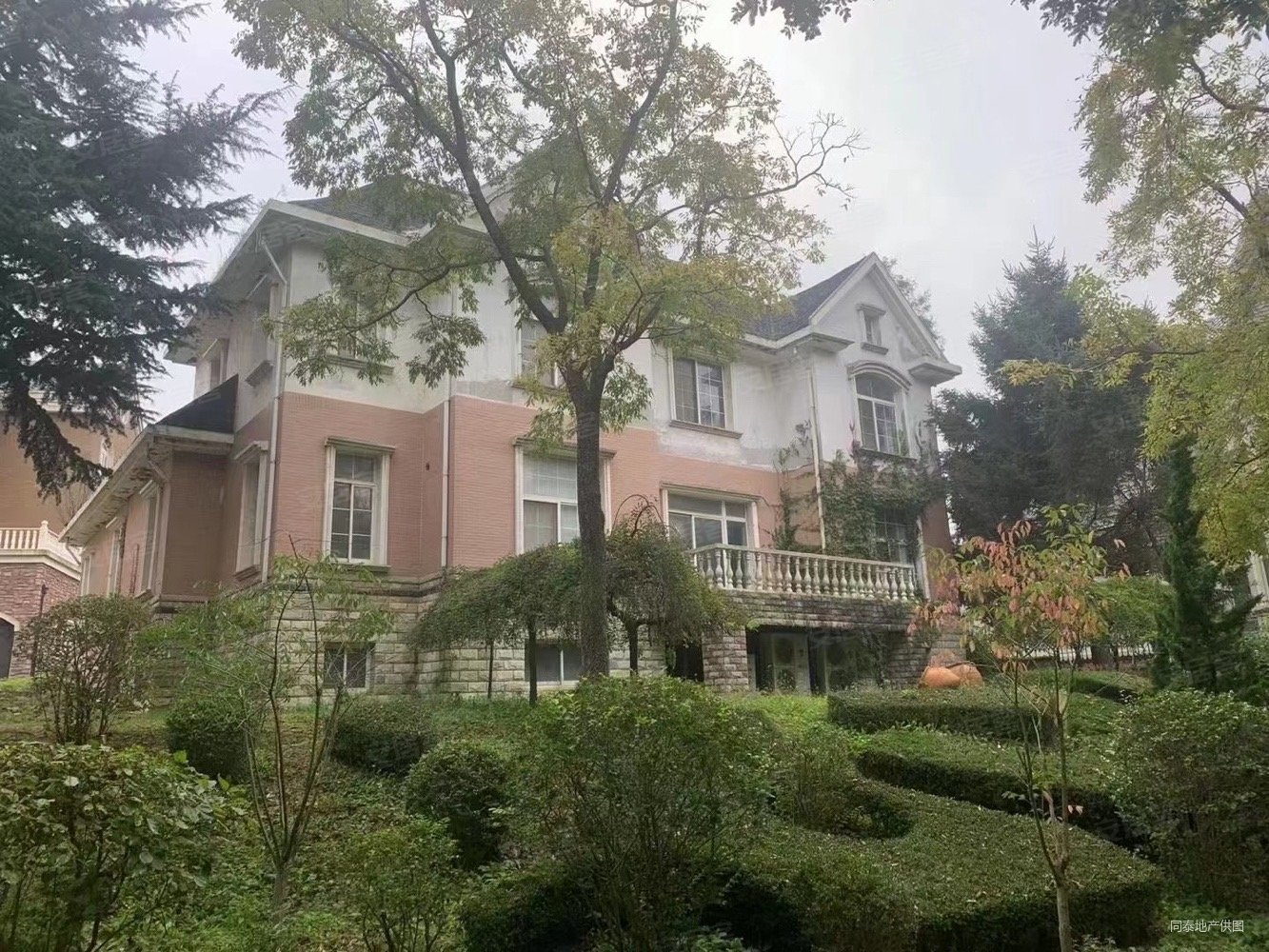 大院 12室,维多利亚庄园二手房,1380万,12室4厅,6卫,522平米-大连安居