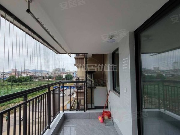 南宁横县横县城区清华园大竹电梯2房出租,精装千把元个月出租房源真实