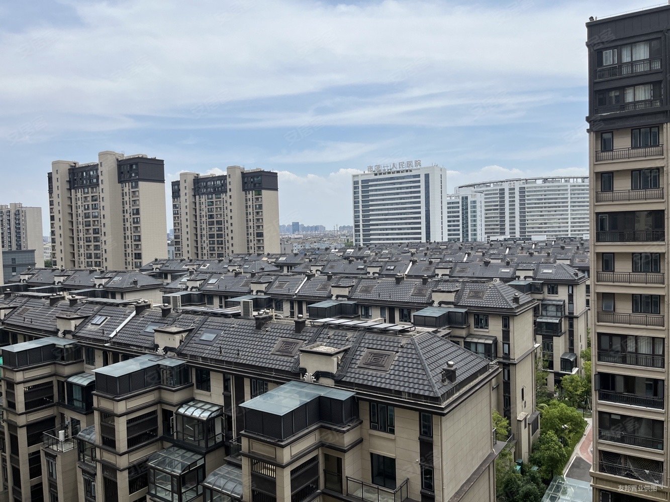 梁丰保利熙悦带车位看房有钥匙亏本卖精装修带地暖