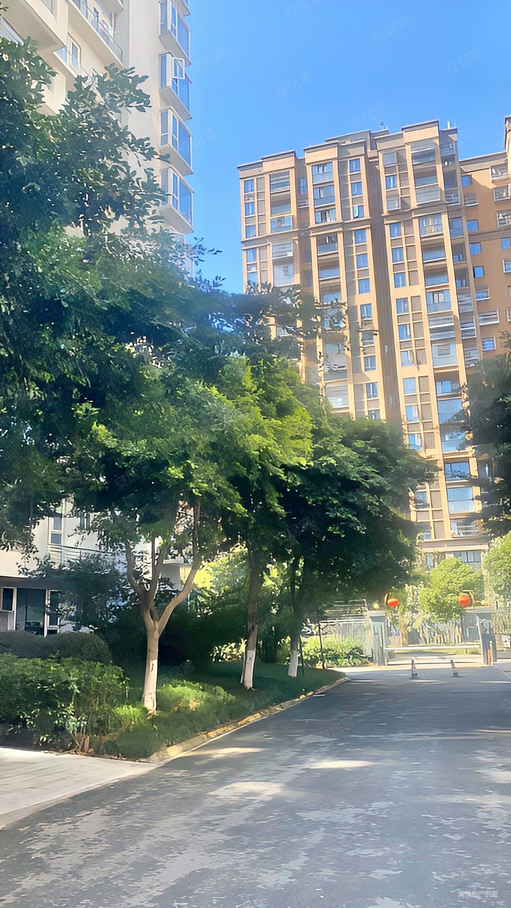 二重嘉苑3室2厅1卫97.5㎡南北132万