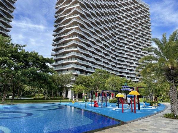 三亚吉阳鹿回头复地鹿岛年租20万  复地鹿岛 4房3卫  高层一线海景 南北通透出租房源真实图片