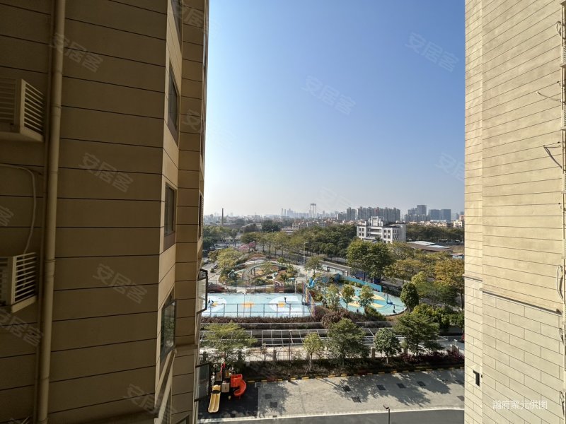 价格可以大刀 万科金域世家横厅大三房 毛坯笋货 手快有手慢无