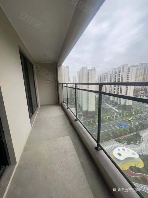 保利和光晨樾急售187送车位一梯一户采光视野好