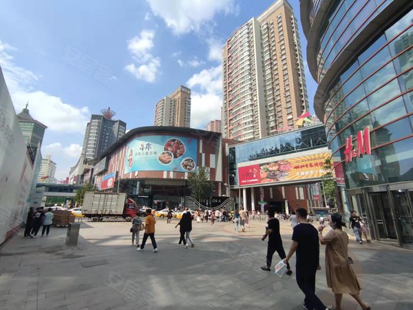 【多图】大悦城,东中街租房,东中街地铁口 大悦城c座电梯口旁抢手工作