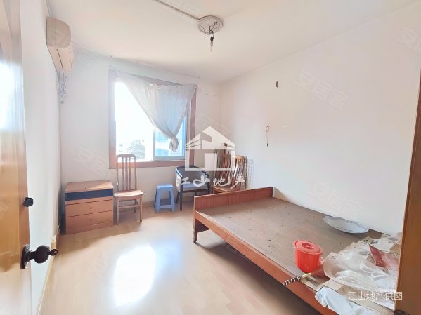 南宁八中教师宿舍3室2厅1卫78.18㎡南50万