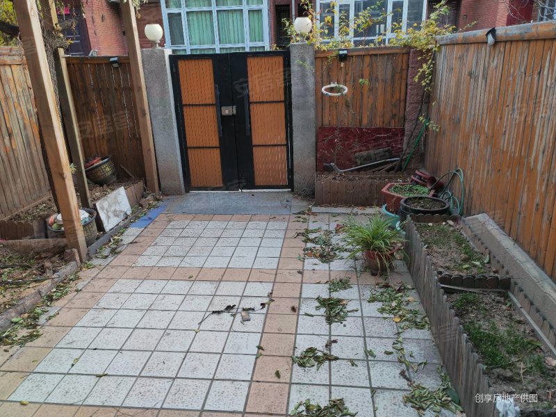 大红本 急售,华宇绿洲(别墅)二手房,430万,4室2厅,2卫,272平米-太原