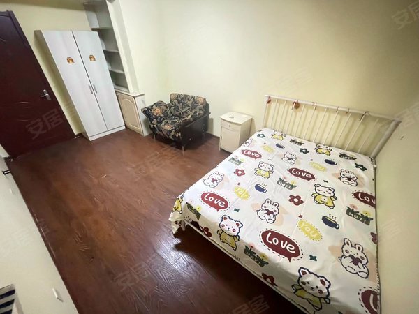 个人房源无中介费押一付一随时入住东北国际医院曙光大