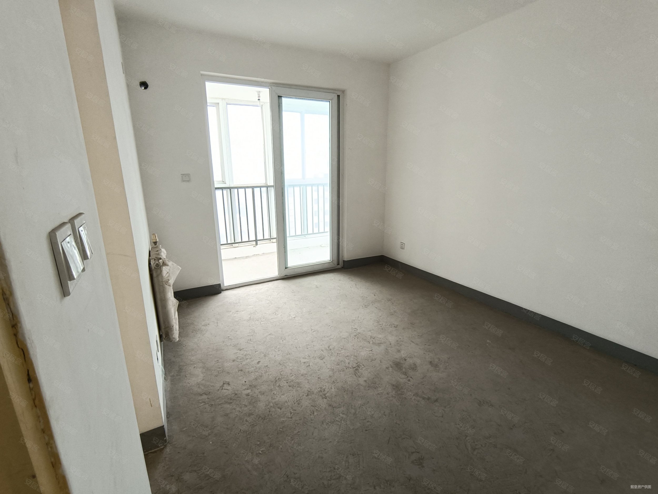 楼龄新 高楼层采光充足 密度低 有电梯 商品房 满五 ,汉德里院里(北区