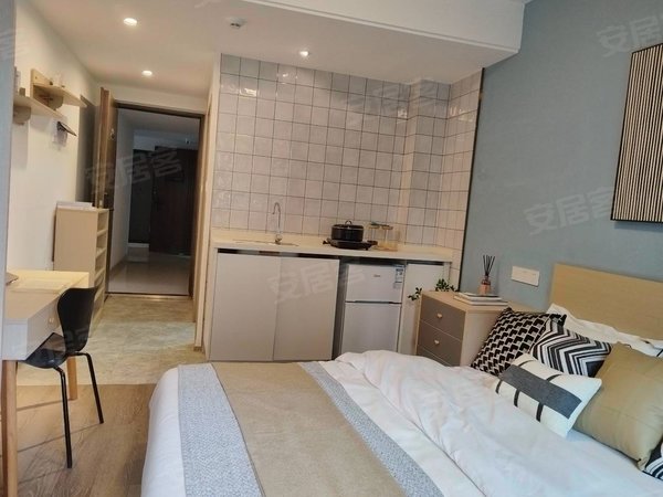 杭州拱墅半山融创金成臻华府(公寓住宅)地铁口新天地东站西湖文化广场