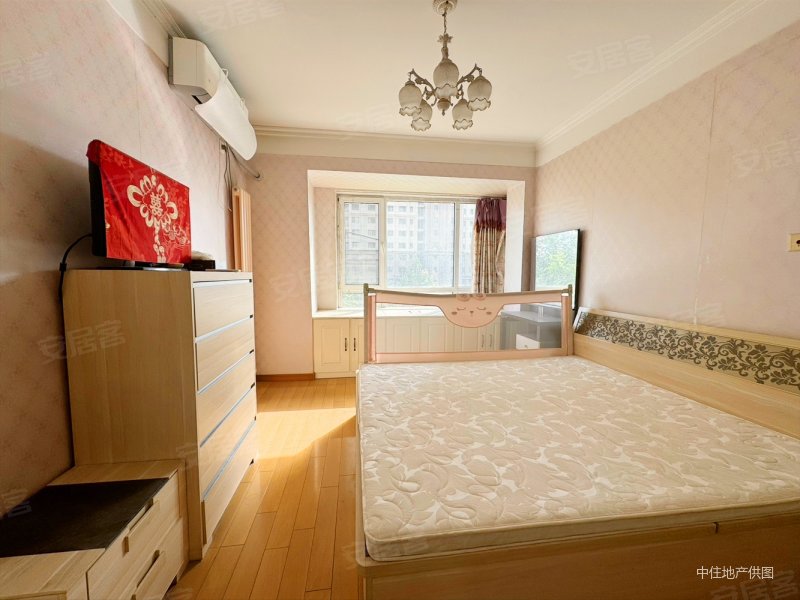 中海紫御东郡(西区)二手房,157.8万,3室2厅,1卫,118.