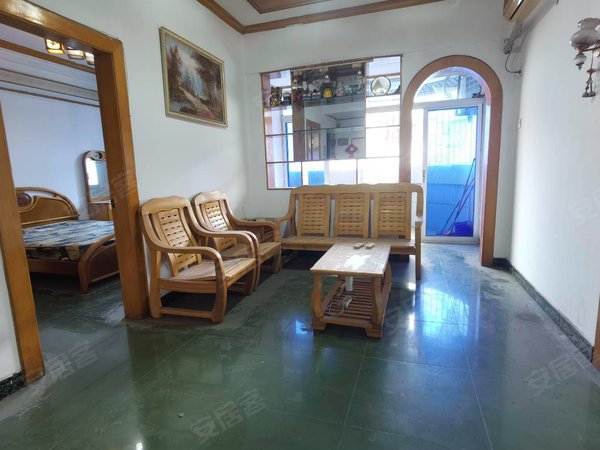 聚德花苑,电梯精装南向两房,格局方正采光好,温馨舒适,海珠租房-广州