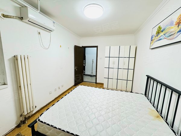 北京丰台菜户营金兴苑无费押一付一丽泽SOHO汇亚大菜户营地铁口南向次卧室随时入住出租房源真实图片