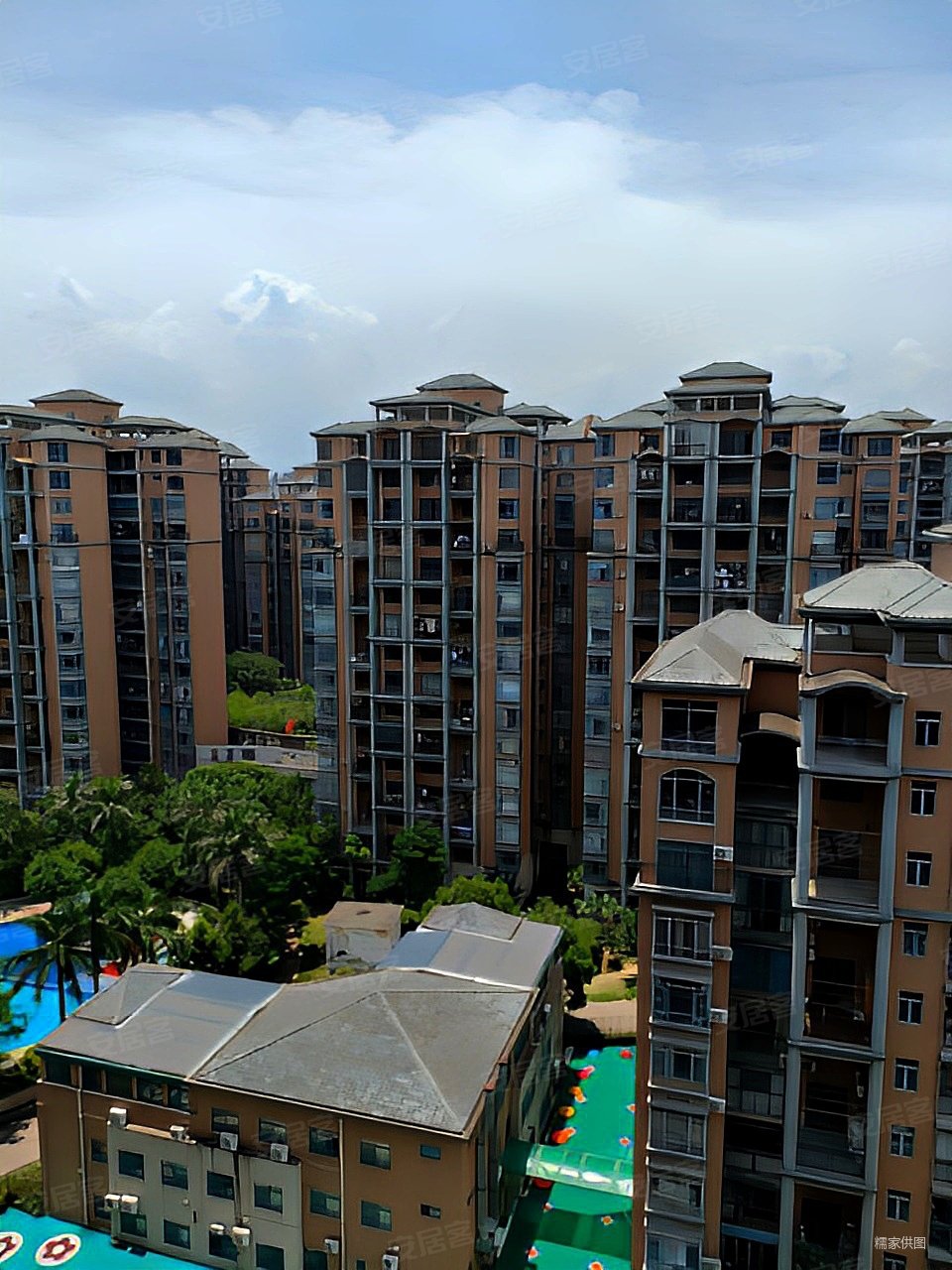 江南御都4室2厅2卫111.65㎡南北118万