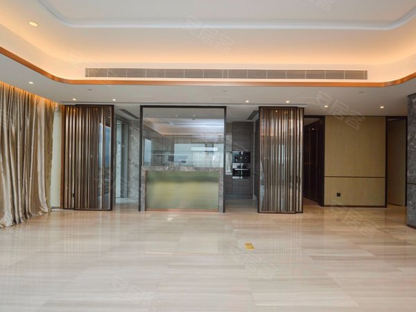 深圳南山后海深圳湾一号t8前排高层海景房,全落地窗采光,270度景观