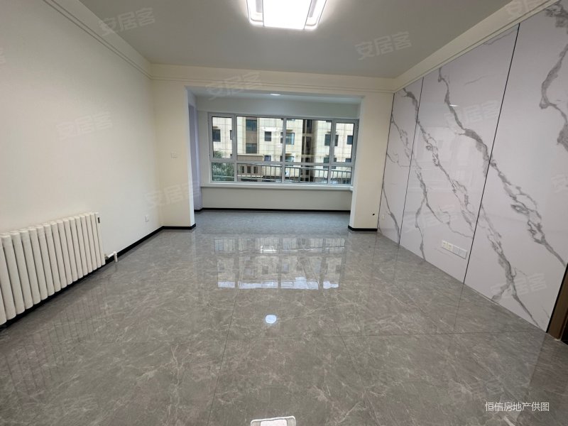 金栗福地3室2厅1卫98㎡南北58.8万