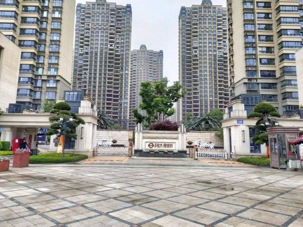 【多图】恒大珺睿府,光彩大市场租房,1500元每月 三居室 高楼层 采光