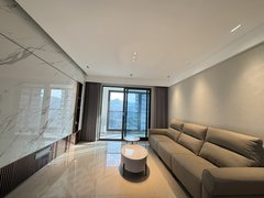 丽水莲都怡景/银苑银泰四室两卫带车位家电齐全出租房源真实图片